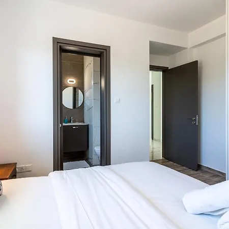 Aneto Spiti 2-br In Larnaca. Apartment