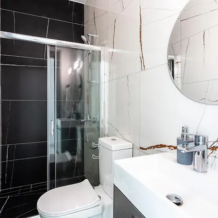 Aneto Spiti 2-br In Larnaca. *