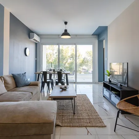 Apartment Aneto Spiti 2-br In Larnaca. *