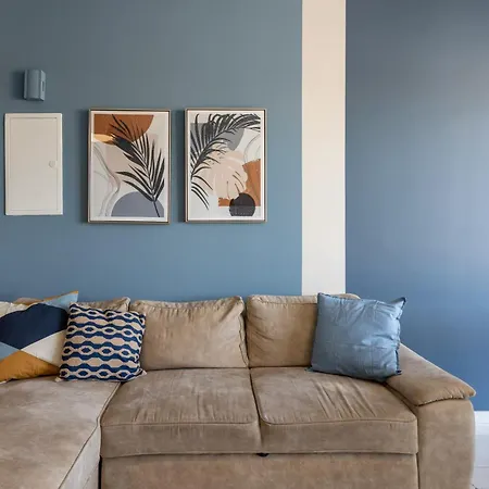 Aneto Spiti 2-br In Larnaca.