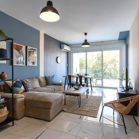 Apartment Aneto Spiti 2-br In Larnaca.
